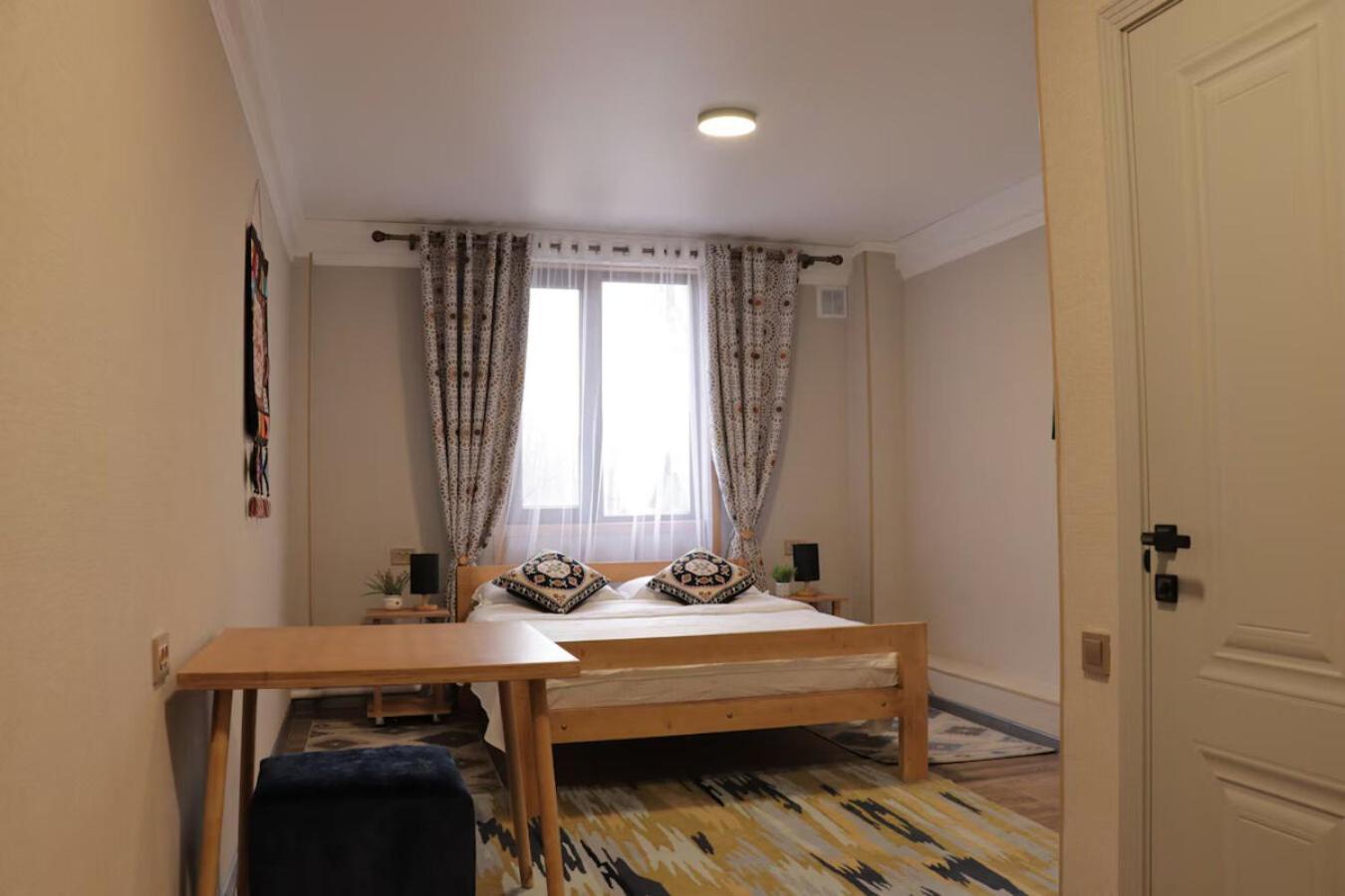 Salamat Hotel Bisjkek Buitenkant foto